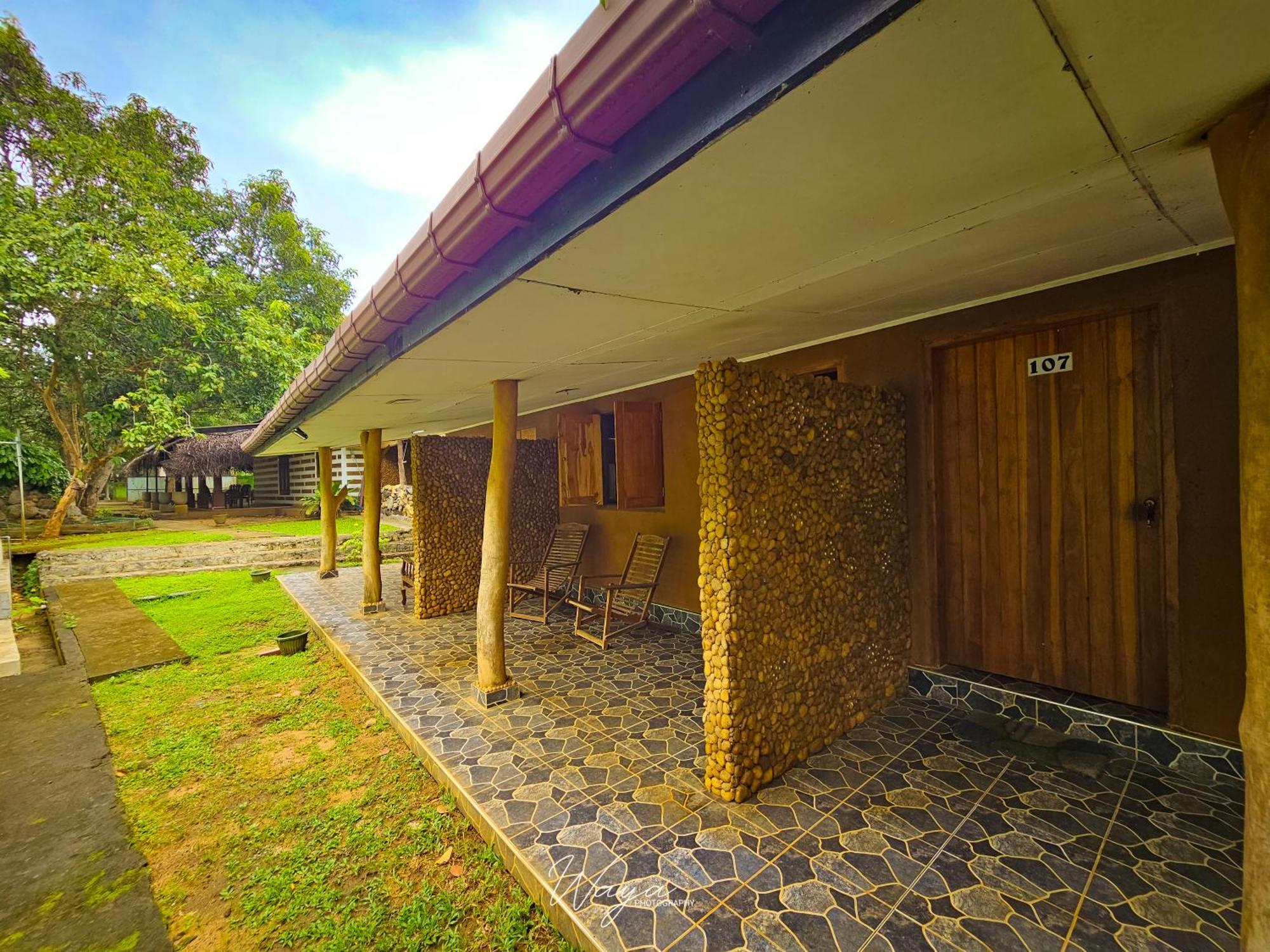 Little Birds Safari Lodge Udawalawe Exterior foto